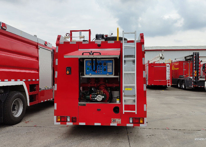 191HP 3500 Litres Liquid Foam Fire Truck with Six Seats Cab 24L/s Monitor