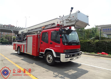 30 van de de Brandvrachtwagen van de Werkende Hoogte Brandweerladder van de de Brandstofmeters Tank van ISUZU Chassis With 200L