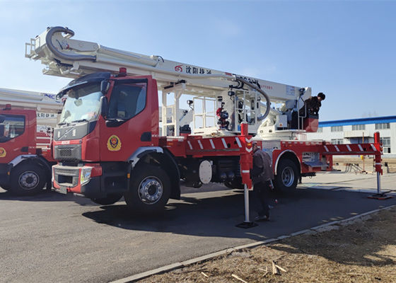 70m van de de Reddings Brandweerladder van de Werkende Hoogte8x4 32350kg Afstandsbediening de Brandvrachtwagen